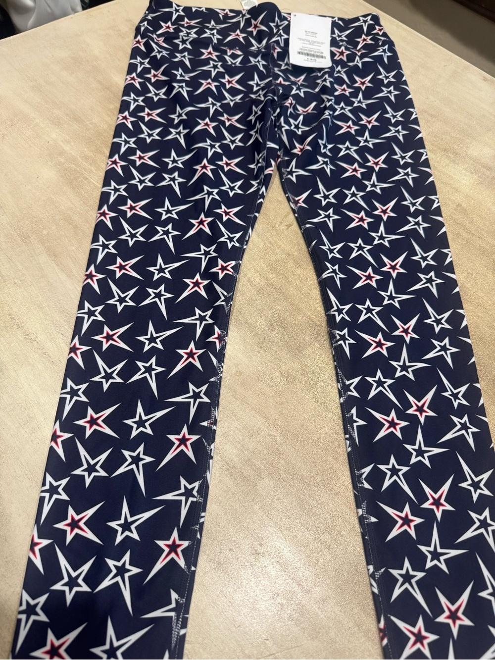 New Fabletics Stars Fourth of July Leggings Red/White/Blue Size Medium Short USA